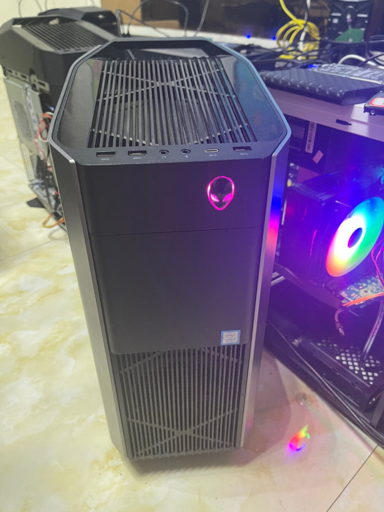 I7 8700K 水冷 外星人 R7  8...