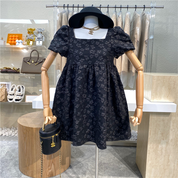 高级感时尚提花泡泡袖连衣裙ins法式复古方...