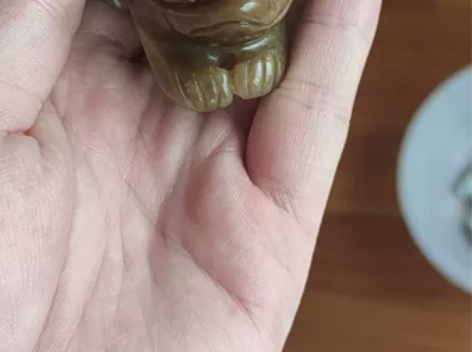 苏工和田玉 招财金蟾 手工雕刻，保真和田玉...