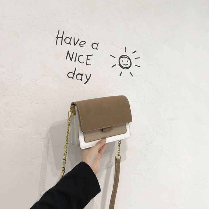 小包包，给个运费就出了，不刀不退不换