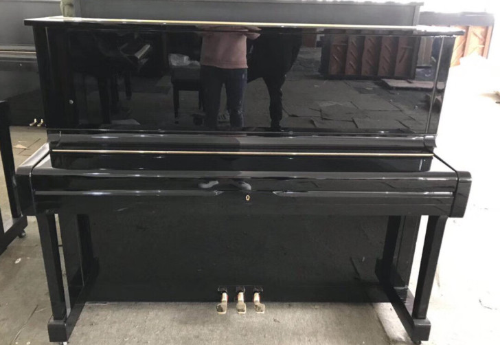 日本原装进口雅马哈U1钢琴