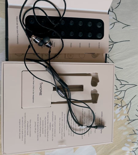 万魔1001数字版就是接口是苹果的全套都在...