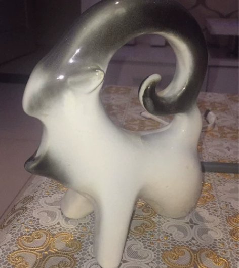 国画大师韩美林艺术陶瓷工艺品,现收藏已有四...