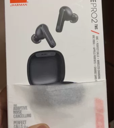 jbl live pro2蓝牙耳机 客户送...