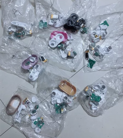 完全DIY式蓝牙耳机，主图9套打包处理。好...