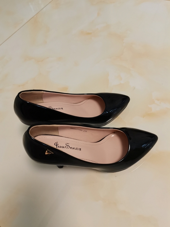 女士高跟鞋,瓢鞋转手原因 品牌型号