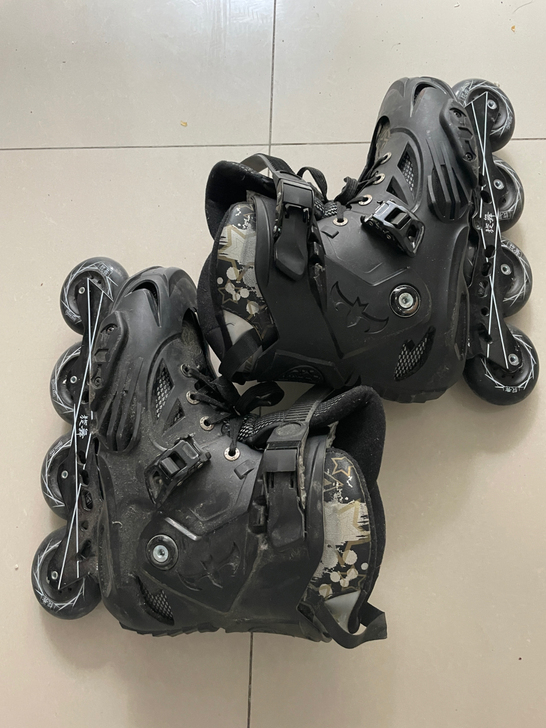 溜冰鞋 42码