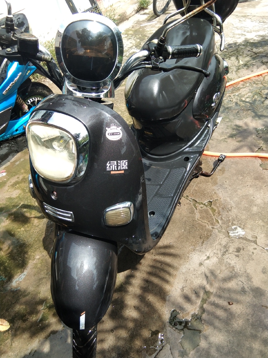 绿源小龟电动车一辆60V20安满电40公里...