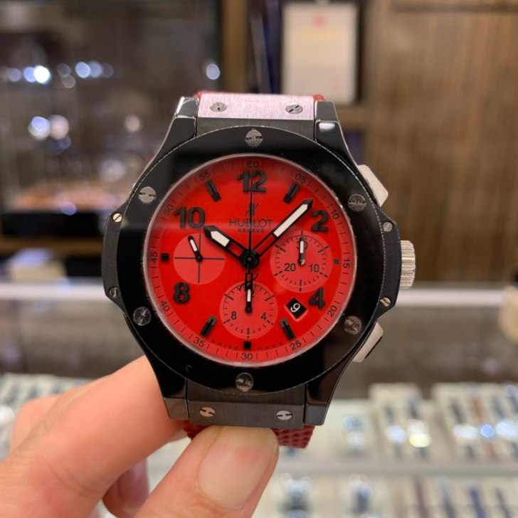 宇舶经典融合系列，中国红面盘，限量版，全球...