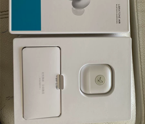 保正品，后面有购买截图，仅打开试戴下 全新...