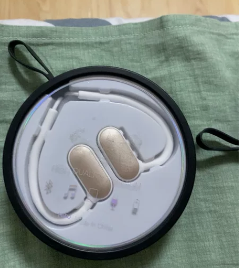 运动耳机 买一赠一 19包邮 !!!...