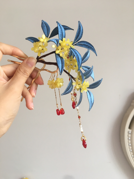 缠花发钗