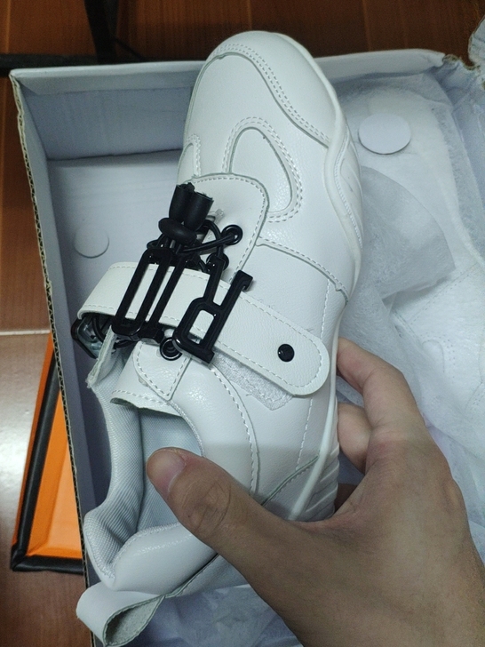 百搭小白鞋单鞋平底舒适爆款  35-40码全