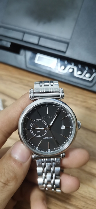 飞亚达wbb印系列，9新。专柜买购入保卡还...