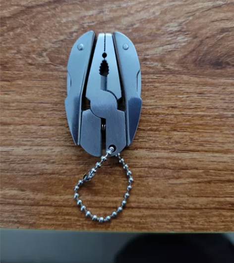 多功能工具钳子折叠迷你户外便携多用小刀野营...