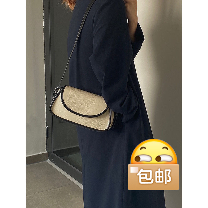 鳄鱼纹拼色百搭法棍包 斜挎女包腋下包