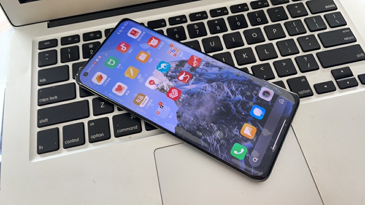 小米11亮黑色     12256    ...