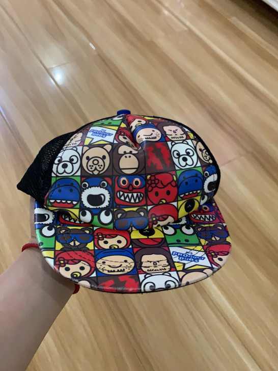 转卖，九成新帽子