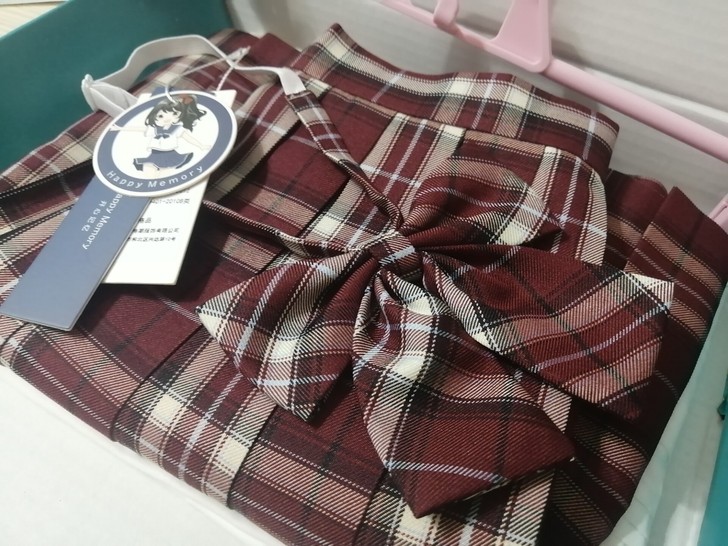 制服低价出！