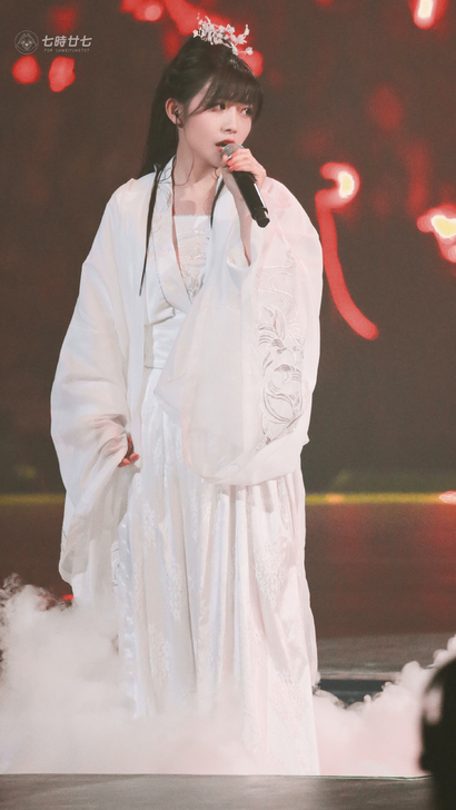 小豆蔻儿十三余念奴娇汉服