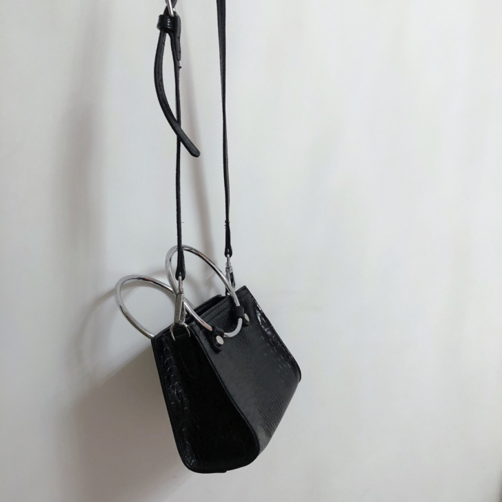 经典黑色迷你小包包 可单肩可手提