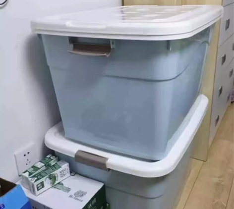 【36元2个包邮】加厚特大号收纳箱塑料衣服...