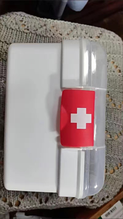 家庭小号手提药箱，给家里孩子用的必备品，p...