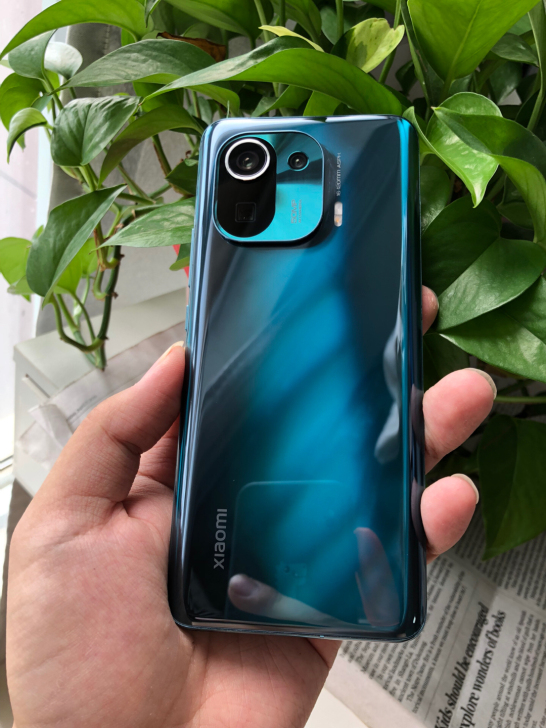 小米11pro 绿色12+256手机实拍,...