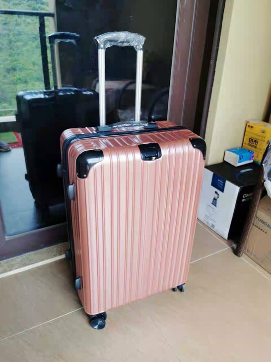 【亏本价】顺丰包邮旅行箱行李箱小型铝框拉杆...