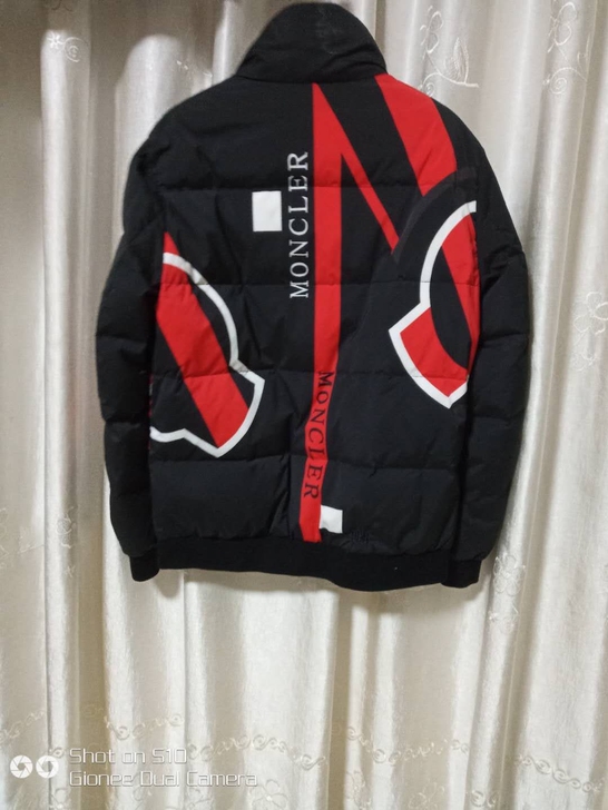 2020 男士羽绒服短款 几乎全新
