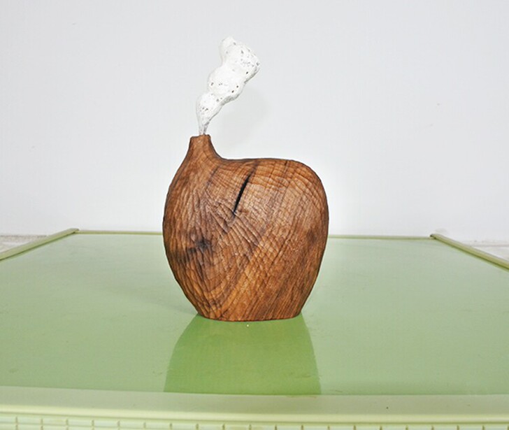 手工木雕摆件作品，##amp；quot；热...