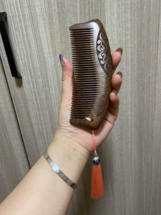 全新盒子丢了,花雕木梳。配汉服绝配特别的精...