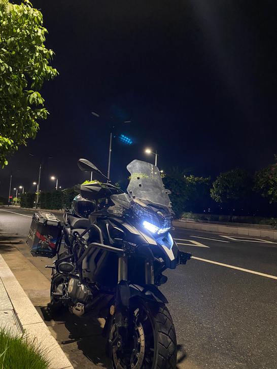 17年贝纳利金鹏502拉力摩托车，三万二公...