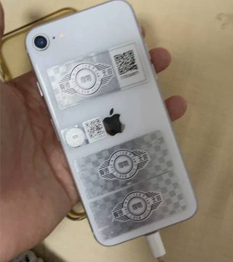 苹果8改se美版有锁有指纹便宜出了换过屏和...