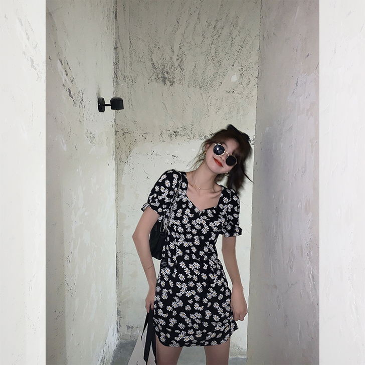 范智乔 连衣裙 几乎是99新 一定要特别瘦...