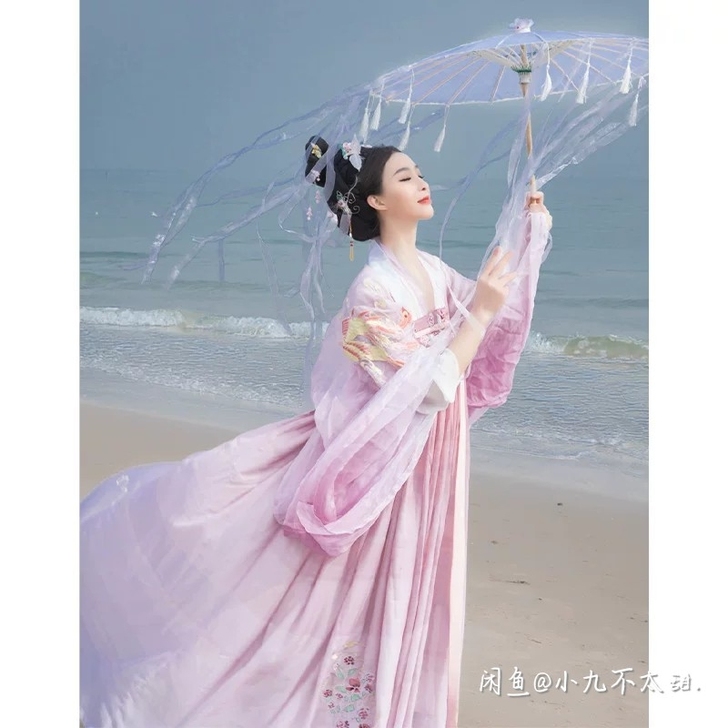 五五年家的凤归云