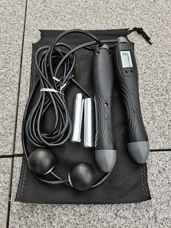 特价减肥运动器材男女通用球绳两用电子计数室...