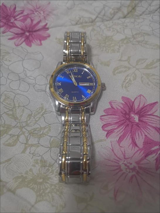 日历手表高端大气上档次有意者拍