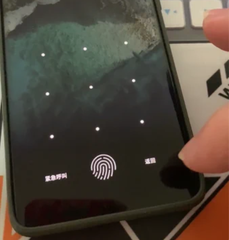 出99新小米12X 12+256g 1.换...