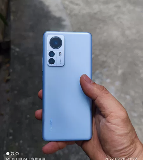小米12pro 蓝色8+128，高通骁龙8...