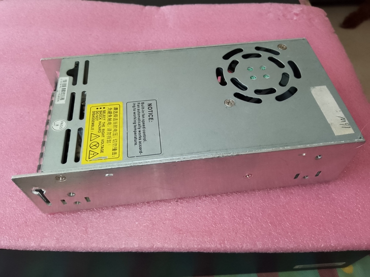 新星GKF-200-24开关电源，输入：1...