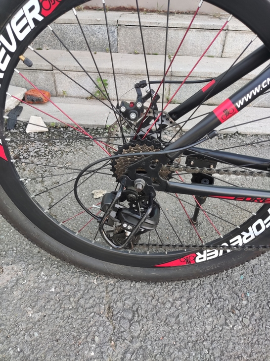 9成新永久山地车,入手俩个半月,孩子开学不...