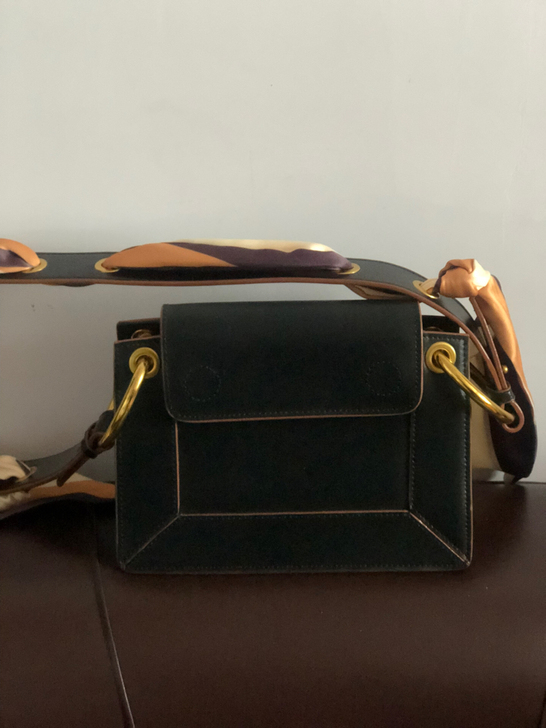 闲置真皮女包丝巾单肩斜挎女包