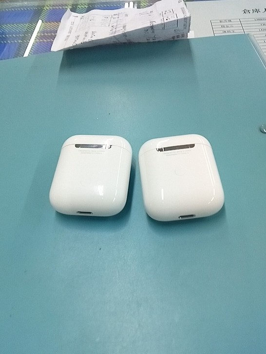 新进一批蓝牙耳机，全新没有外包装，音质不错...