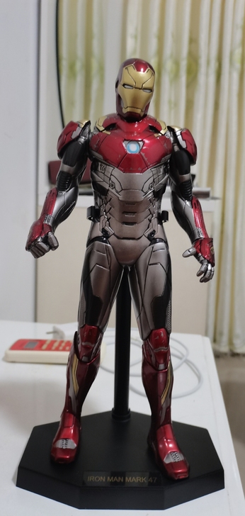 Crazy toys mark47钢铁侠手...