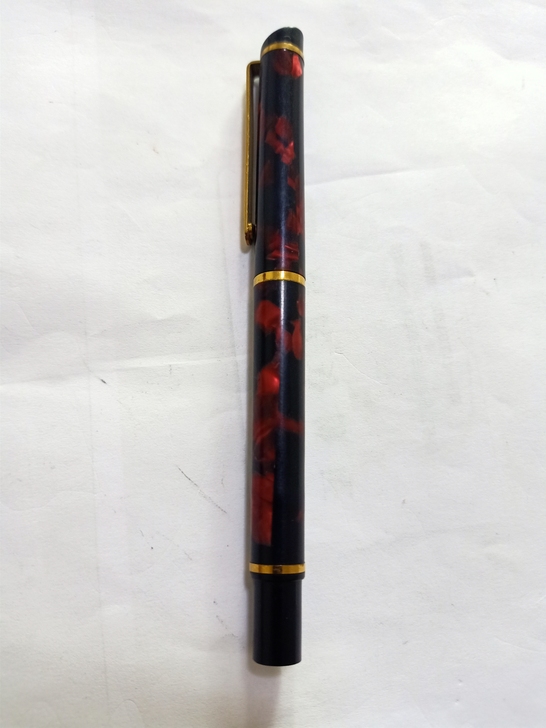 英雄钢笔。供销社老库存。