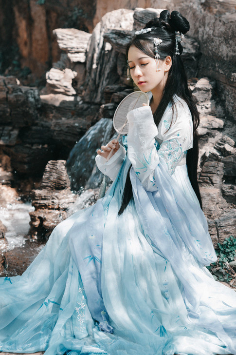汉服女中国风改良齐胸襦裙汉元素古装仙女清新...
