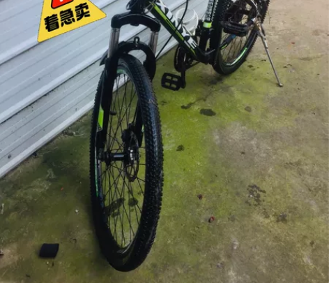 【自行车行搬迁甩卖】自行车山地车男女成年变...