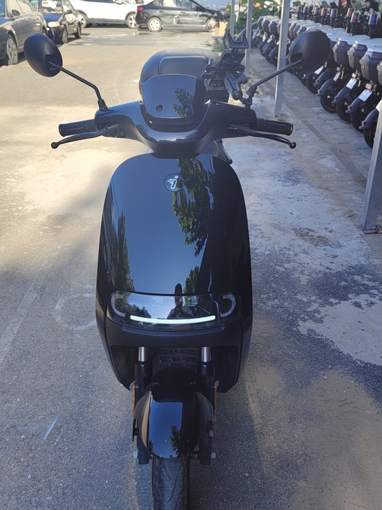 出售九号电动车E80C（黑色），2020年...