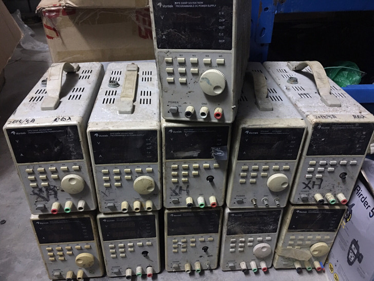 数控电源30v5a3a编程数字可调维修电源